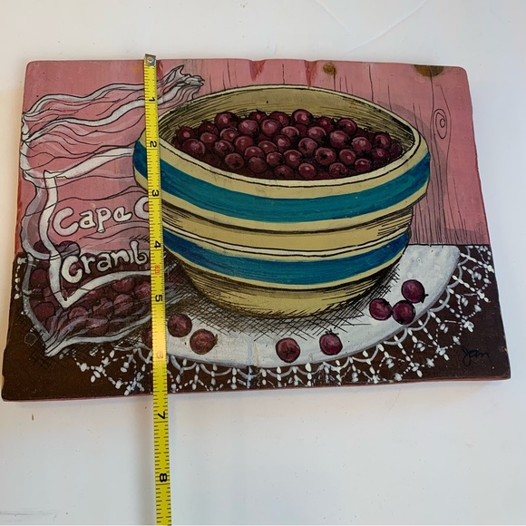 Rustic Cranberries in a Bowl Hand Painted on Wood. - Picture 4 of 6